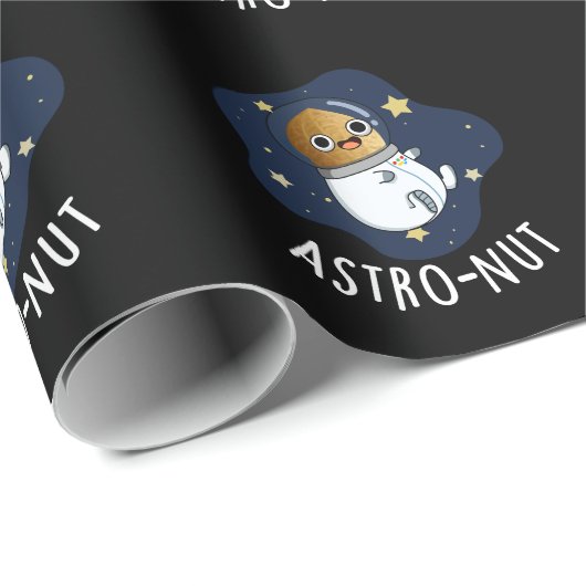 Astro-nut Funny Nut Astronaut Pun Dark BG Cadeaupapier (Rol Hoek)