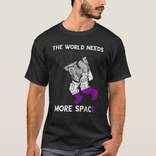Astronaut aseksueel De wereld heeft meer ruimte no T-shirt