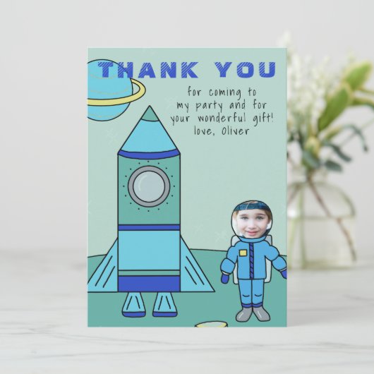 Astronaut Boy Moon Plaats uw gezicht bedankkaart (Staand voorkant)