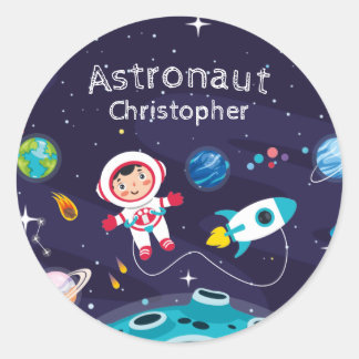Astronaut child on the moon, monogrammed name  ronde sticker