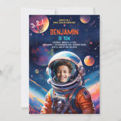 Astronaut Deep Space Sky Planeten Foto Verjaardag Kaart (Voorkant)