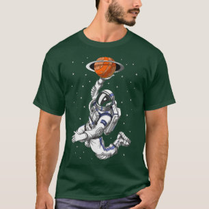 Astronaut die Basketball speelt in de buitenruimte T-shirt