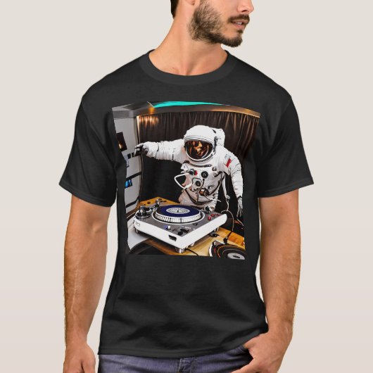 Astronaut DJ op Platenspeler T-shirt (Voorkant)