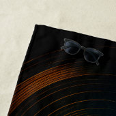 Astronaut drijvend in Glitchwave Sound Art Strandlaken (In situ)