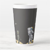 Astronaut en alien     latte mok (Voorkant)