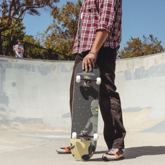 Astronaut en alien    persoonlijk skateboard (Buiten 2)