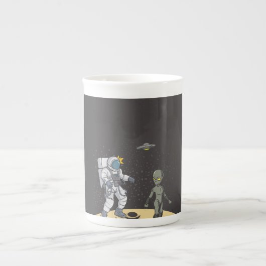 Astronaut en alien porselein kop (Voorkant)