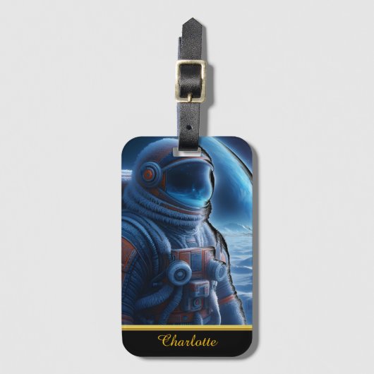 Astronaut gekleed in een zwaar, ijzig ruimtepak bagagelabel (Voorkant (verticaal))