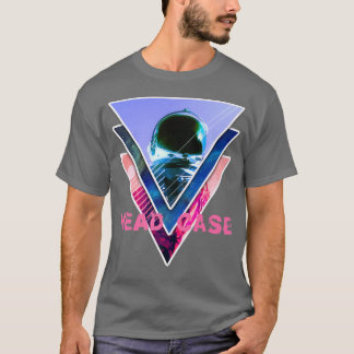 Astronaut Headcase  Aesthetic Vaporwave Space Art  T-shirt