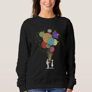 Astronaut Holding Planet Balloons Solar System Gra Trui