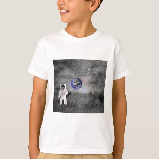 Astronaut in de buitenruimterijaarde t-shirt (Voorkant)