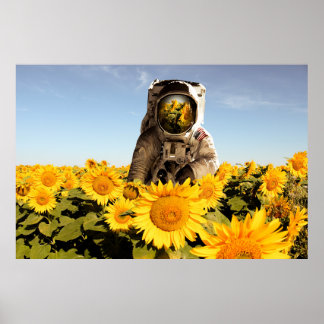 Astronaut in een zonnebloemveld poster