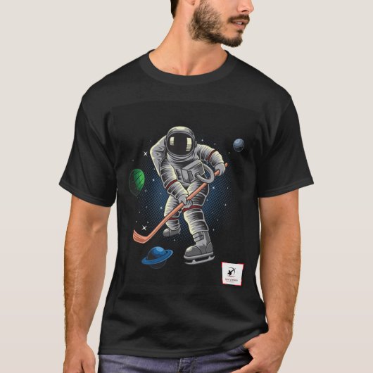 Astronaut in hockey gear ontwerp t-shirt (Voorkant)