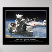 Astronaut Jerry L. Ross verankerd in de Mobile Poster (Voorkant)