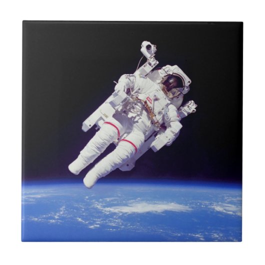 Astronaut Jetpack Ruimtewandeling Aarde Omloopbaan Tegeltje (Voorkant)