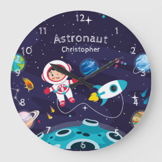 Astronaut kind op de maan, monogramme naam grote klok