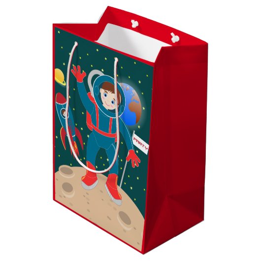 Astronaut kind op het verjaardagsfeestje van de ma medium cadeauzakje (Achterkant Gekanteld)