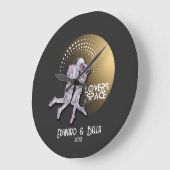 Astronaut Lovers die in de ruimte zoenen met Gold  Grote Klok (Hoek)
