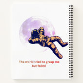 Astronaut Maan Notitieboek – Inspirerende Ruimte K (Achterkant)