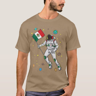 Astronaut met een mechanische vlag in de ruimte t-shirt