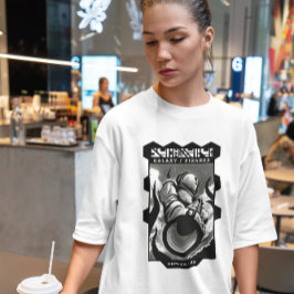 Astronaut met Weapon T-shirt