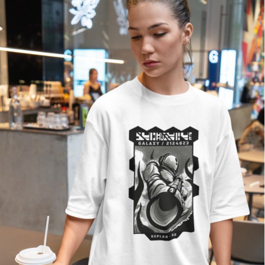 Astronaut met Weapon T-shirt