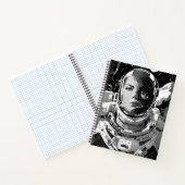 Astronaut Muse Noir Notitieboek (Binnen)