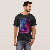 Astronaut On A Motorcycle   Space and Science Fict T-shirt (Voorkant volledig)