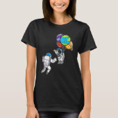 Astronaut Planet Balloon Outerspace Exploration Co T-shirt (Voorkant)