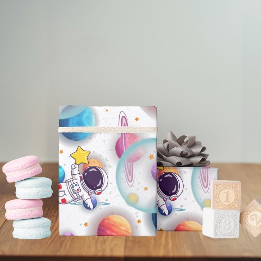 Astronaut & Planets Wrapping Paper Cadeaupapier