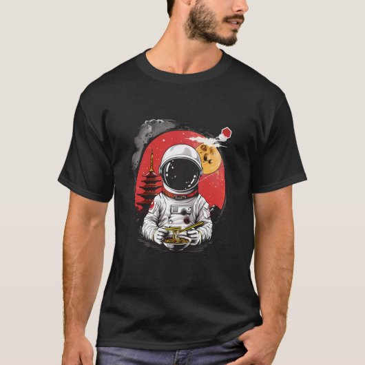 Astronaut Ramen Space Astronaut Eating Ramen Pagod T-shirt (Voorkant)