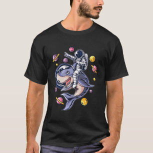 Astronaut Riding Shark In Buitenruimte Verjaardags T-shirt