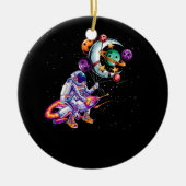 Astronaut Riding SpaceShip Planeten In Hand Art Ou Keramisch Ornament (Voorkant)