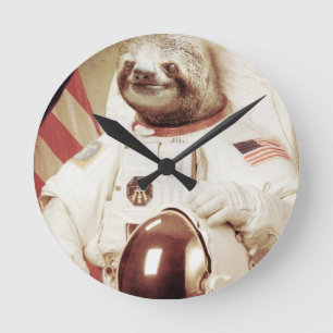 Astronaut Sloth Ronde Klok