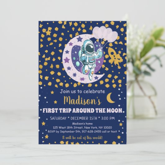 Astronaut Space First Trip Around Moon Birthday Kaart (Staand voorkant)