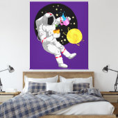 Astronaut tegen kosmische achtergrond canvas afdruk (Insitu (Slaapkamer))
