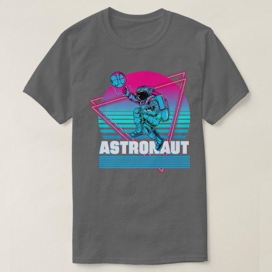 Astronaut Vaporwave Retro Aesthetica T-shirt (Design voorkant)
