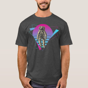 Astronaut Vapowave Astronaut Space Planet T-shirt