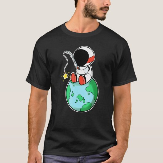 Astronaut vist op aarde t-shirt (Voorkant)