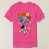 Astronaut With Planets Balloons Solar Space System T-shirt (Design voorkant)