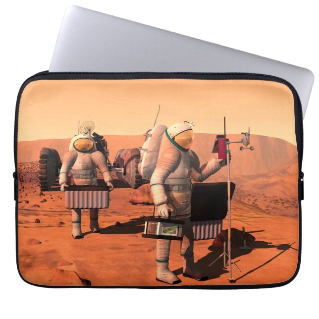 Astronauten zetten weerapparatuur op Mars in. Laptop Sleeve (Voorkant)