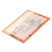 Astronauten zetten weerapparatuur op Mars in. Notitieblok (Schuin)