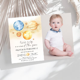 Astronautenruimte eerste reis rond de zon Foto Kaart