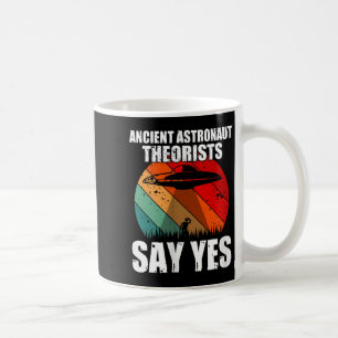Astronautentheoretici zeggen ja grappige Ufo-Alie Koffiemok