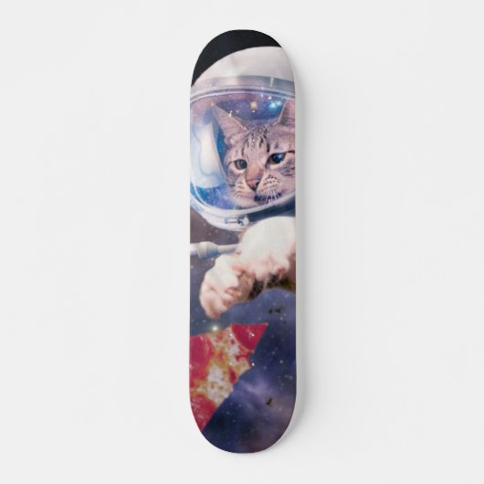 Astronautkat jaagt op een pizza stuk persoonlijk skateboard (Voorkant)