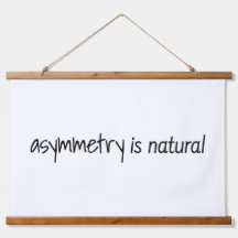 Asymmetrie is natuurlijke wood met wandbekleding