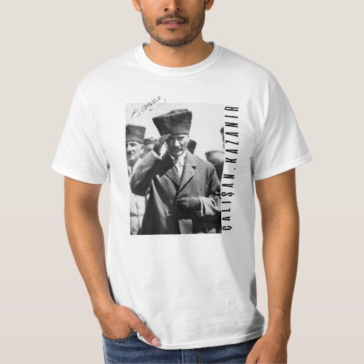 Atatürk Zitat T-shirt (Voorkant)
