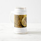 ATHENA PORTRAIT MET GOLDEN HELMET EN GRIFFINS BIERPUL (Voorkant links)