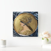 ATHENA PORTRAIT MET GOLDEN HELMET EN GRIFFINS VIERKANTE KLOK (Huis)