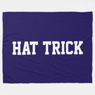 Athletic Bold Witte HAT TRICK-tekst op marineblauw Fleece Deken